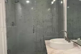 244 Biscayne Blvd, Miami, FL 33132 - Photo 27