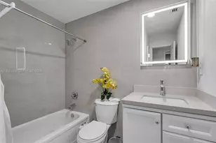 7100 McClellan St, Hollywood, FL 33024 - Photo 21