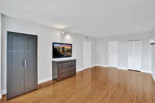 2500 Parkview Dr, Hallandale Beach, FL 33009 - Photo 17