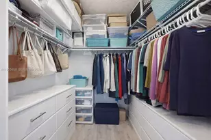 7601 E Treasure Dr, North Bay Village, FL 33141 - Photo 41