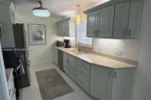 17 Lake Vista Trail, Port Saint Lucie, FL 34952 - Photo 1