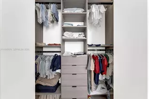 200 Biscayne Blvd Way, Miami, FL 33131 - Photo 13