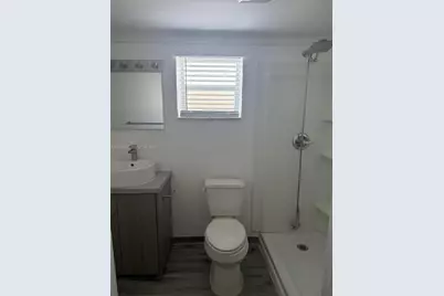 6070 W 18th Ave #202, Hialeah, FL 33012 - Photo 15