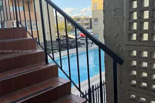 6070 W 18th Ave, Hialeah, FL 33012 - Photo 21