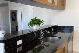 601 NE 23rd St, Miami, FL 33137 - Photo 7