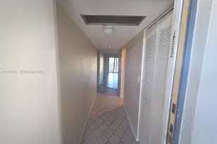 8020 N Colony Cir N, Tamarac, FL 33321 - Photo 3