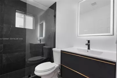 26 NW 34th Ter #26, Miami, FL 33127 - Photo 15