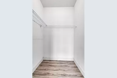 9881 W 34th Ave, Hialeah, FL 33018 - Photo 17