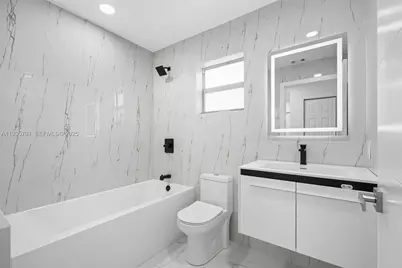 253 SW 4th St, Dania Beach, FL 33004 - Photo 17