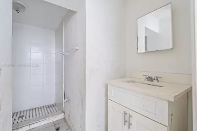 1337 NW 77th St, Miami, FL 33147 - Photo 9