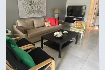 541 Blue Heron Dr #215, Hallandale Beach, FL 33009 - Photo 5