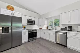 9257 NW 9th Pl, Plantation, FL 33324 - Photo 17