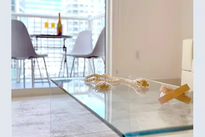 1200 Brickell Bay Dr #2504, Miami, FL 33131 - Photo 5