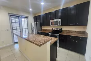 14640 SW 15th St, Pembroke Pines, FL 33027 - Photo 5