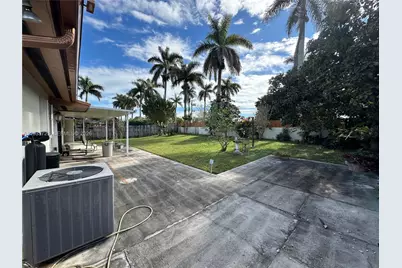 9070 SW 183rd Ter, Palmetto Bay, FL 33157 - Photo 21