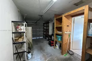 9070 SW 183rd Terrace, Palmetto Bay, FL 33157 - Photo 9