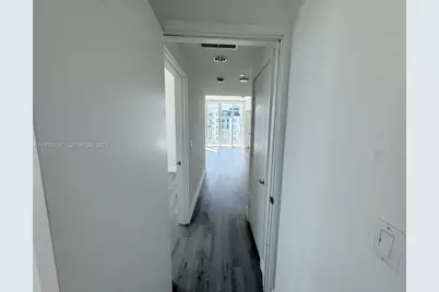 350 NE 24th St #1001, Miami, FL 33137 - Photo 5