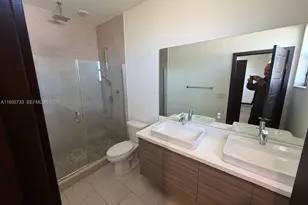 9143 NW 161st St, Miami Lakes, FL 33018 - Photo 21