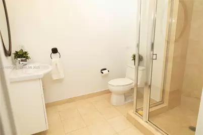 1800 S Ocean Dr #908, Hallandale Beach, FL 33009 - Photo 13