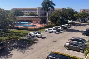 2704 NW 104th Ave, Sunrise, FL 33322 - Photo 35