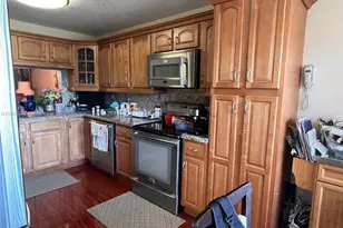 2704 NW 104th Ave, Sunrise, FL 33322 - Photo 5