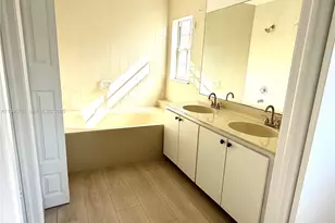 13922 SW 102nd Ln, Miami, FL 33186 - Photo 15