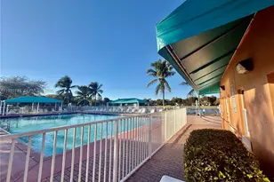 1692 SE 29th Ct, Homestead, FL 33035 - Photo 29