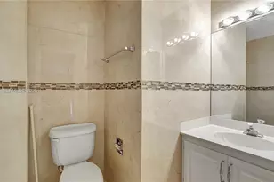 205 Dunwoody Ln, Hollywood, FL 33021 - Photo 47