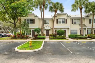 177 SW 96th Ave, Plantation, FL 33324 - Photo 7