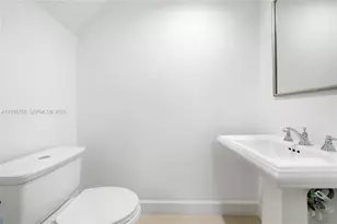 177 SW 96th Ave, Plantation, FL 33324 - Photo 21