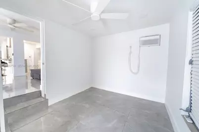 711 85th St, Miami Beach, FL 33141 - Photo 17