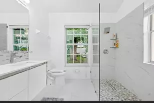 2002 Lake Breeze Ct, Wellington, FL 33414 - Photo 19