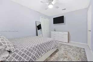 2002 Lake Breeze Ct, Wellington, FL 33414 - Photo 23