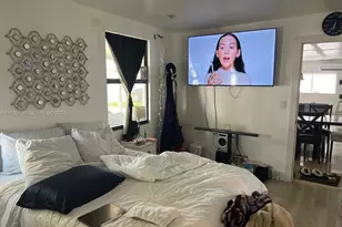 1031 NE 142nd St, North Miami, FL 33161 - Photo 23