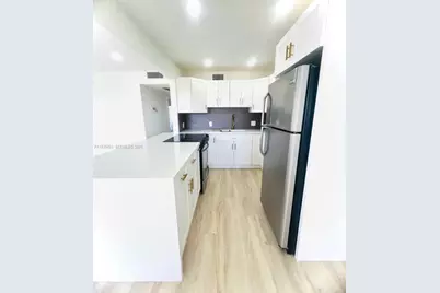 13255 SW 9th Ct #405G, Pembroke Pines, FL 33027 - Photo 5