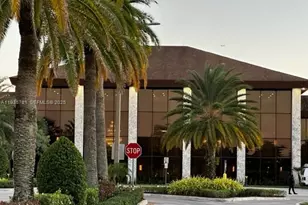 13255 SW 9th Ct, Pembroke Pines, FL 33027 - Photo 25