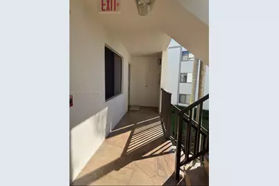 10426 E Clairmont Cir #212, Tamarac, FL 33321 - Photo 31