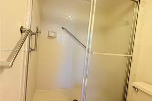 10426 E Clairmont Cir, Tamarac, FL 33321 - Photo 19