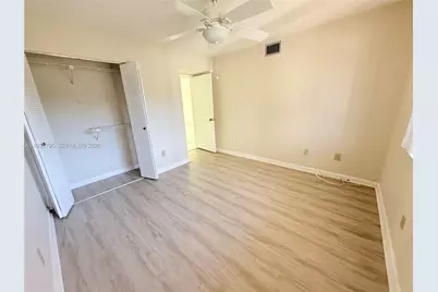 10426 E Clairmont Cir #212, Tamarac, FL 33321 - Photo 23