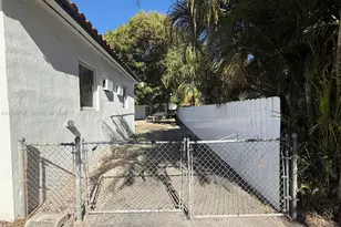 79 NW 143rd St, Miami, FL 33168 - Photo 29