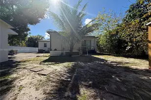 79 NW 143rd St, Miami, FL 33168 - Photo 37