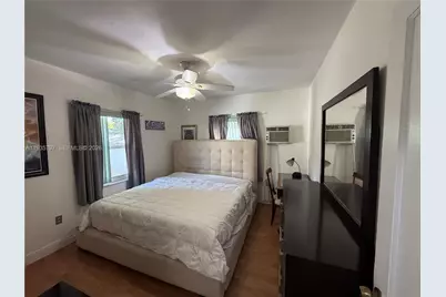 79 NW 143rd St, Miami, FL 33168 - Photo 11