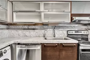 6770 Indian Creek Dr, Miami Beach, FL 33141 - Photo 13