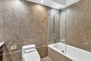 6770 Indian Creek Dr, Miami Beach, FL 33141 - Photo 23
