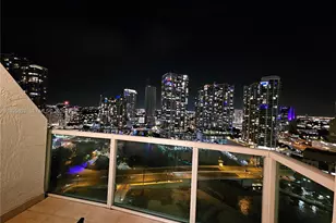 41 SE 5th St, Miami, FL 33131 - Photo 39