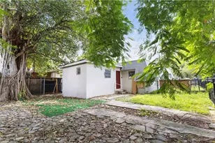 4201 NW 25th Ave, Miami, FL 33142 - Photo 1