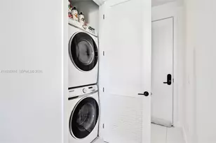 1030 15th St, Miami Beach, FL 33139 - Photo 19