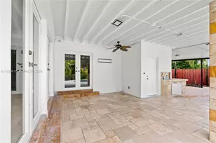 13611 SW 77th St, Miami, FL 33183 - Photo 13