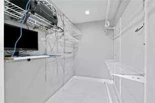 13611 SW 77th St, Miami, FL 33183 - Photo 45