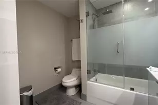 92 SW 3rd St, Miami, FL 33130 - Photo 27